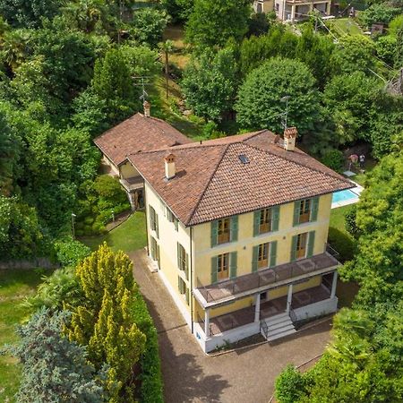 L'Ortensia Della Villa Isabella, Camera Con Vista Lago, Balcone Sul Parco E Bagno Esclusivo All'Esterno Della Camera Stresa Luaran gambar
