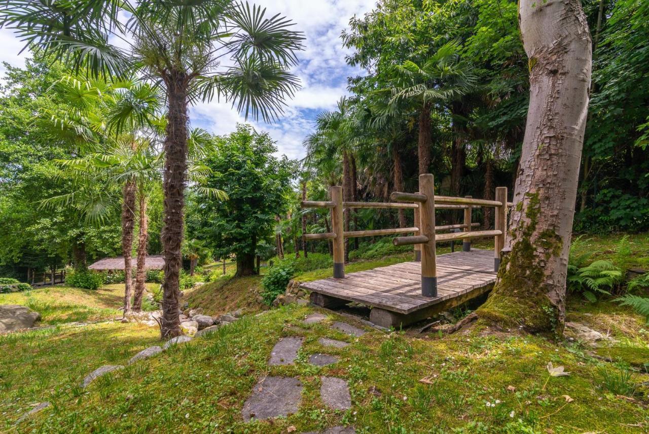 L'Ortensia Della Villa Isabella, Camera Con Vista Lago, Balcone Sul Parco E Bagno Esclusivo All'Esterno Della Camera Stresa Luaran gambar