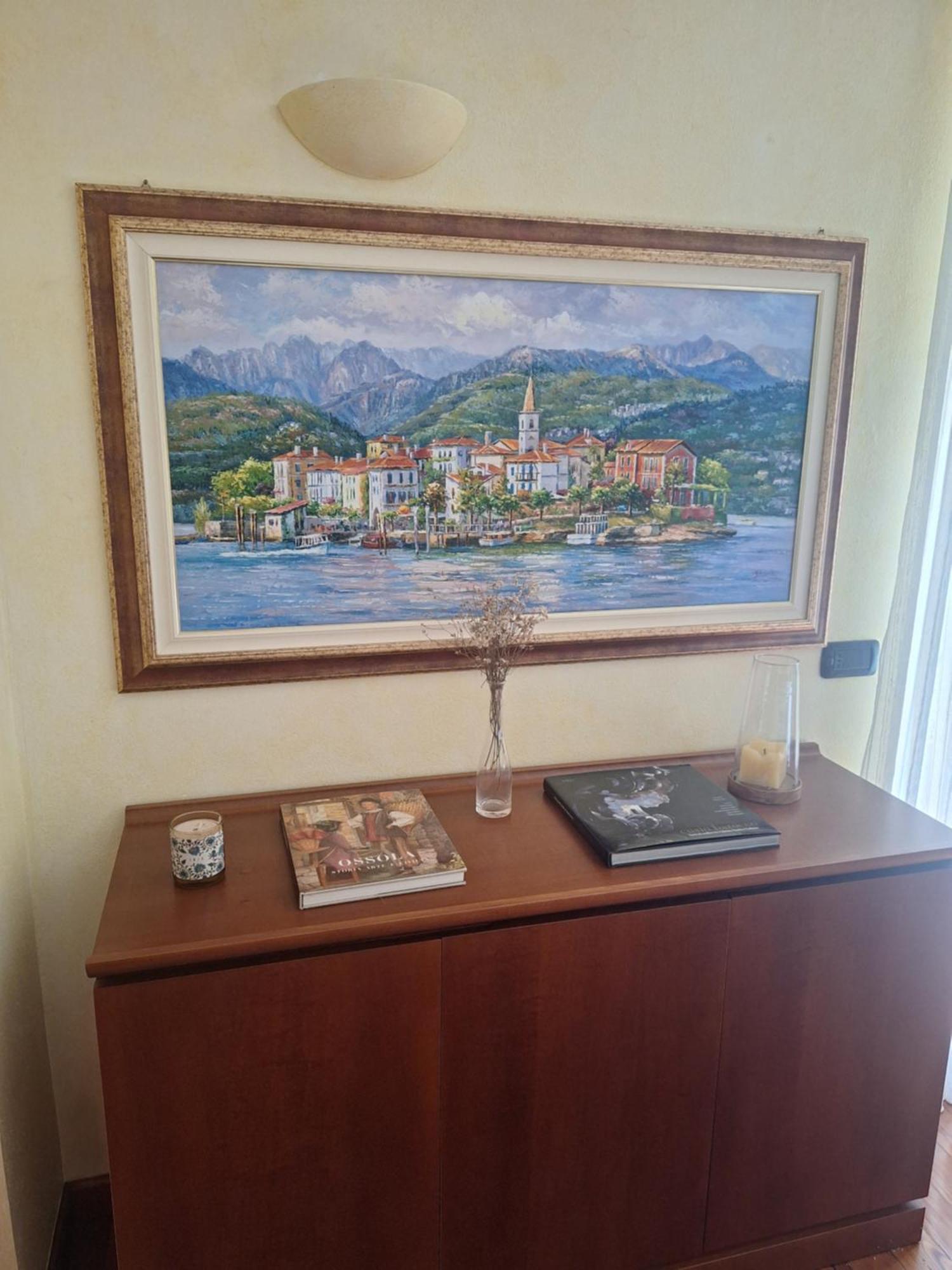 L'Ortensia Della Villa Isabella, Camera Con Vista Lago, Balcone Sul Parco E Bagno Esclusivo All'Esterno Della Camera Stresa Luaran gambar
